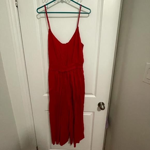 Wide leg red wilfred jumpsuit - Picture 2 of 9